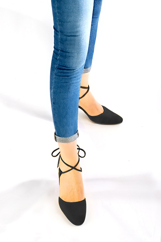 Matt black women's open back shoes, with crossed straps. Round toe. High flare heels. Worn view - Florence KOOIJMAN